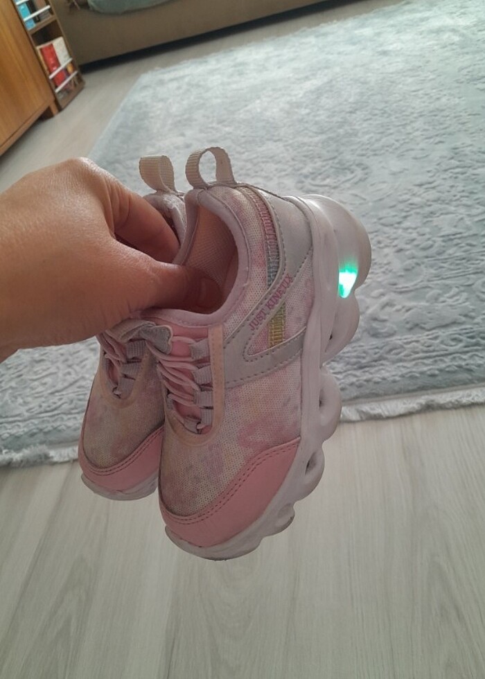 Kız çocuk ışıklı spor ayakkabı  - Görsel 2