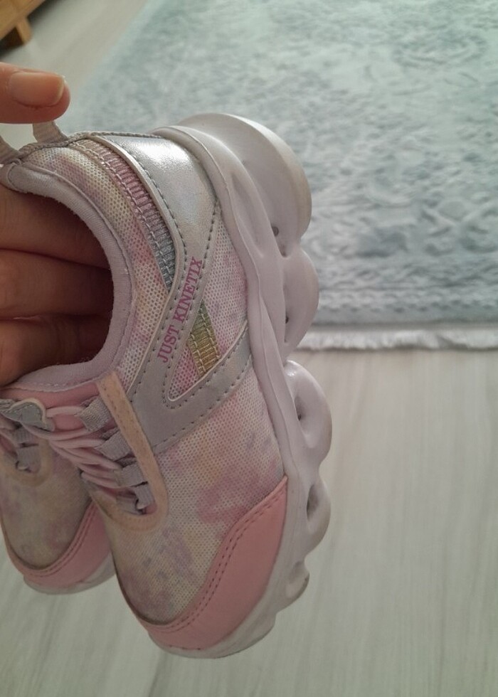 Kız çocuk ışıklı spor ayakkabı  - Görsel 3