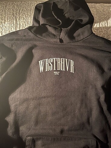 wrstbhvr sweat