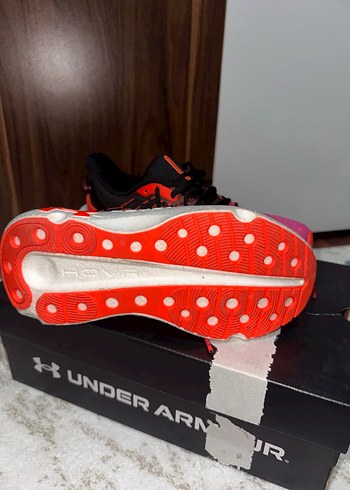 Under armor 40 numara orjinal kutulu 1 kere giyildi - Görsel 2