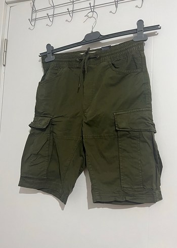 H&M Haki Renk Cepli Paraşüt Kumaş Kapri