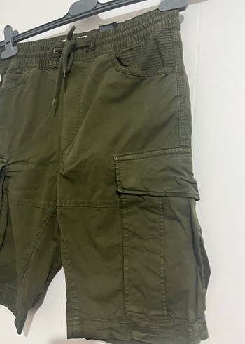 H&M H&M Haki Renk Cepli Paraşüt Kumaş Kapri