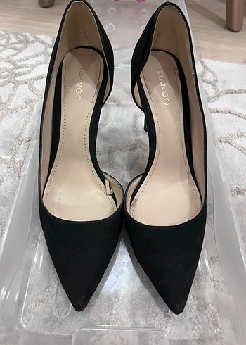 Siyah Süet Piliseli Stiletto Topuklu Kadın Ayakkabı