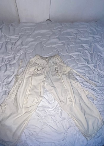 Beyaz Keten Kemerli Geniş Paça Pantolon - Görsel 4