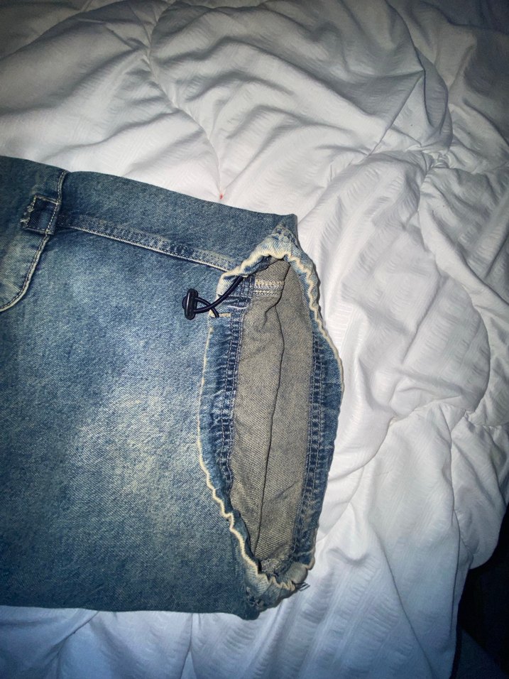 Gri Kemerli Rahat Kesim Kadın Kot Pantolon - Görsel 4