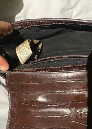 Kahverengi Deri Zincir Detaylı Yılan Desenli Çanta - Görsel 4