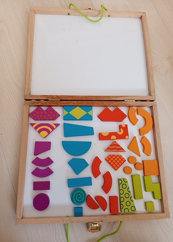 Renkli Ahşap Eğitici Geometrik Puzzle