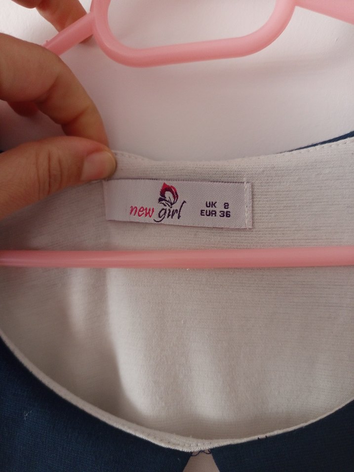 Kolsuz Yakalı Midi Elbise - Görsel 2