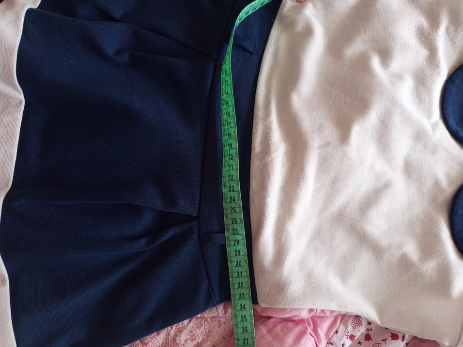 Kolsuz Yakalı Midi Elbise - Görsel 5