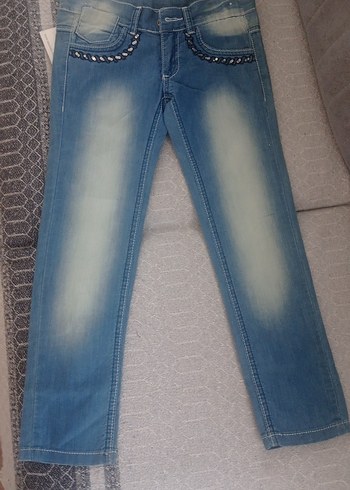 8 yaş pul detay ince kot pantolon