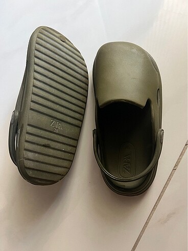 28 Beden Zara Crocs