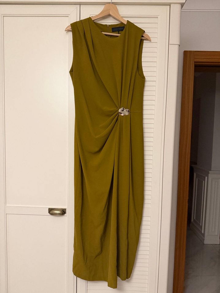 yeşil elbise - Görsel 2