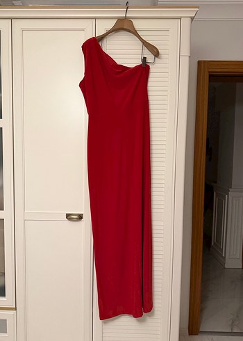 kırmızı elbise - Görsel 6