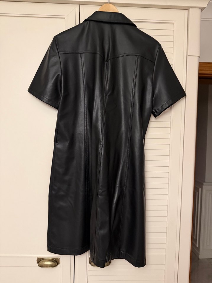 Siyah Deri Elbise - Görsel 5