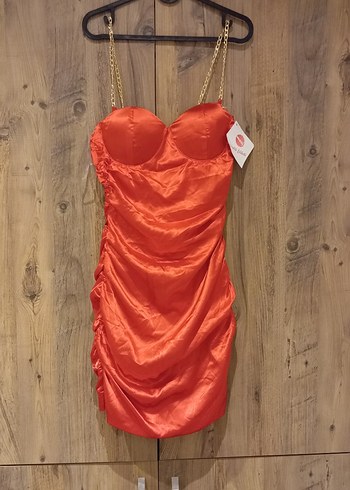 Parlak Kırmızı Drapeli Uzun Abiye Elbise - Görsel 5