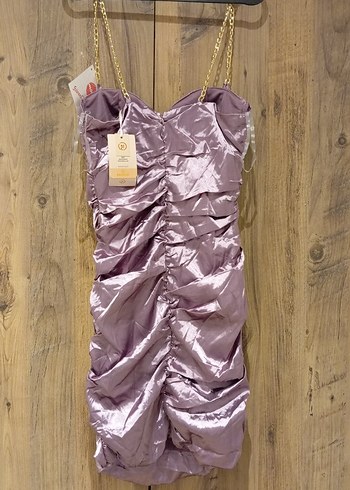 Bayan Mor Parlak Saten Zincir Askılı Elbise - Görsel 3