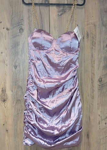 Bayan Mor Parlak Saten Zincir Askılı Elbise - Görsel 4