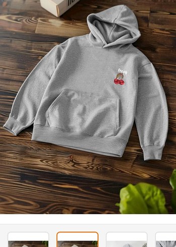 Gri Kapüşonlu Nakışlı Kadın Sweatshirt