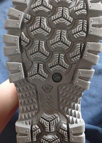 37 Beden gri Renk Decathlon Erkek Çocuk Gri Kaydırmaz Bot 38/39