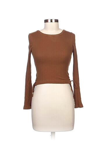 Pull and Bear Bluz %70 İndirimli.