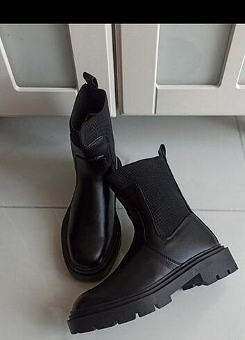 Zara bot