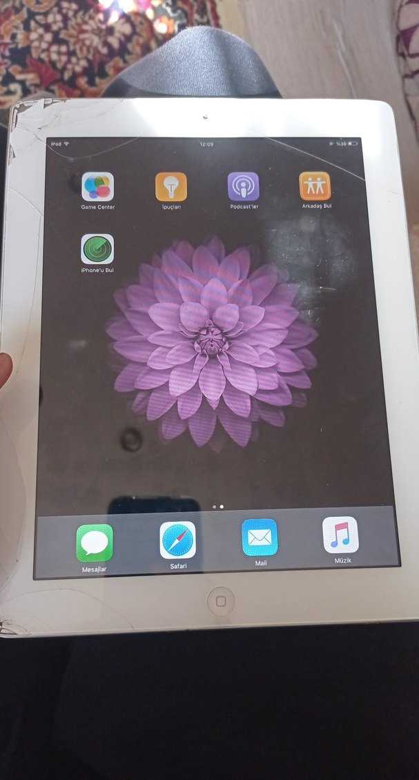 Beyaz iPad  Tablet, Dokunmatik Ekranlı - Görsel 2