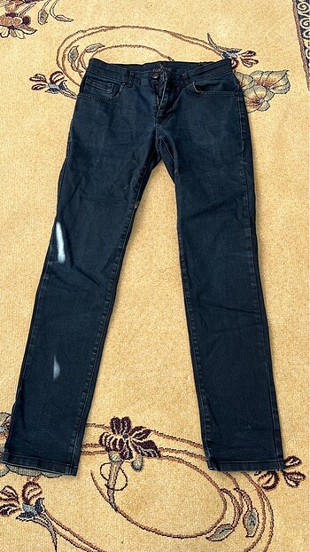 Siyah erkek jean