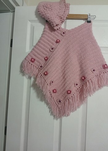 Pembe Kapüşonlu Kız Örgü Panço - Görsel 3