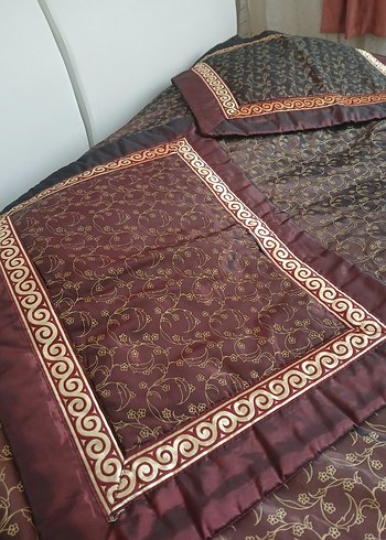 Borda renkli i Nakışlı Yatak Örtüsü - Görsel 3