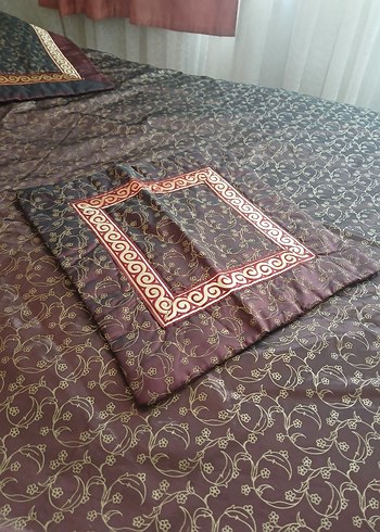 Borda renkli i Nakışlı Yatak Örtüsü - Görsel 4