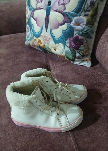 Beyaz converse Kürklü Spor Ayakkabı civil marka - Görsel 4