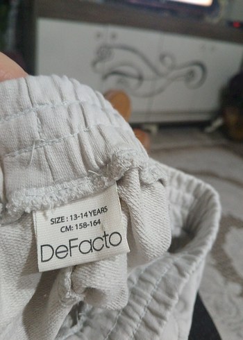 bej rengi Rahat Kesim Pamuklu erkek çocuk 13_14 yaş Mini Şort - Görsel 3