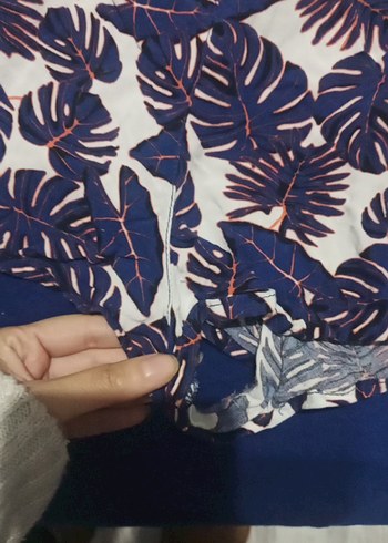 Mavi Yaprak Desenli Straplez Mini Tulum - Görsel 2