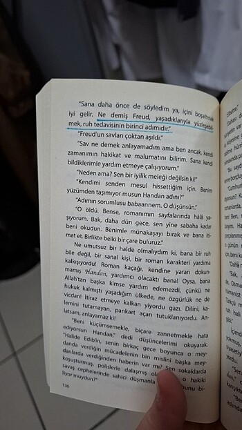 Beden Renk Handan (Ayşe Kulin)
