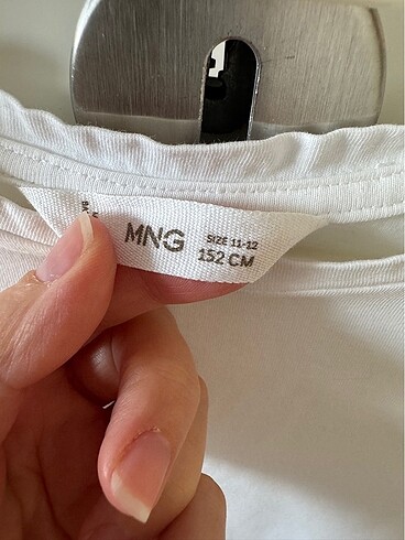 11-12 Yaş Beden Mango Kız Çocuk Tshirt