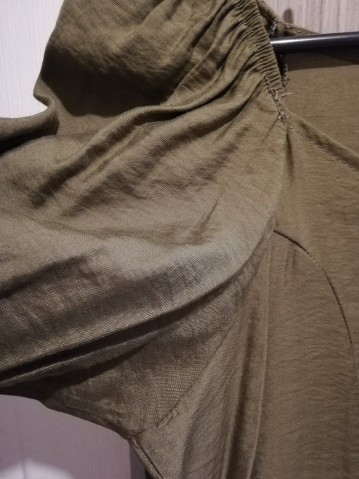 Düğmeli V Yaka Keten Elbise - Görsel 2