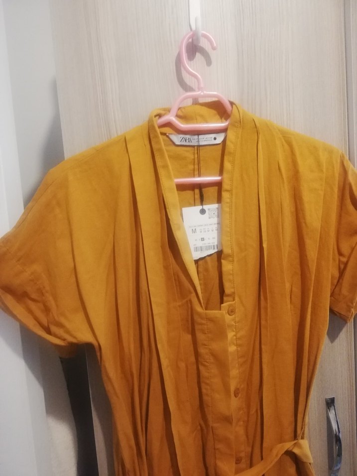 Sarı Kemerli Uzun Keten Elbise - Görsel 2