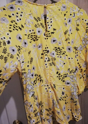 Sarı Çiçekli Bluz - Görsel 3