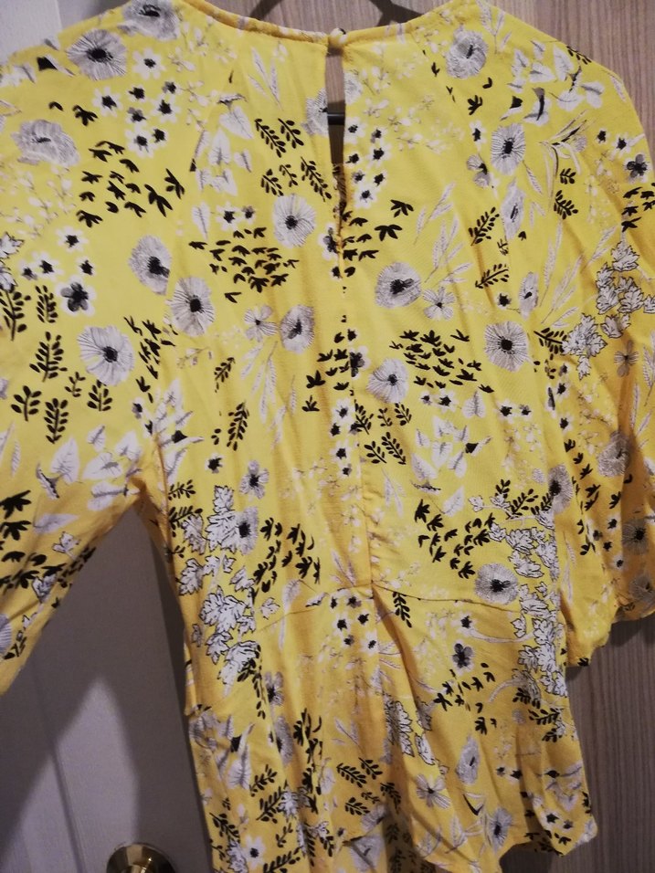 Sarı Çiçekli Bluz - Görsel 3