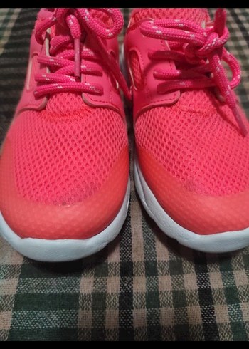 Pembe Bağcıklı Kadın Spor Ayakkabı - Görsel 3