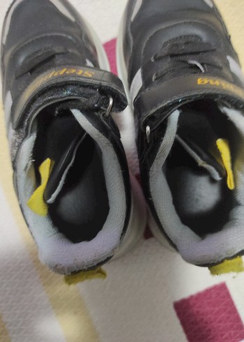 Erkek Siyah Çizgili Cırt Cırtlı Spor Ayakkabı 20 numara - Görsel 3