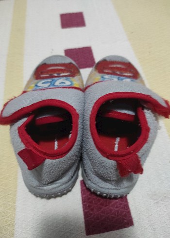 Erkek Çocuk Gri Nakışlı Sıcak Ev Terliği 26 numara - Görsel 2