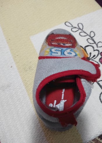 Erkek Çocuk Gri Nakışlı Sıcak Ev Terliği 26 numara - Görsel 5