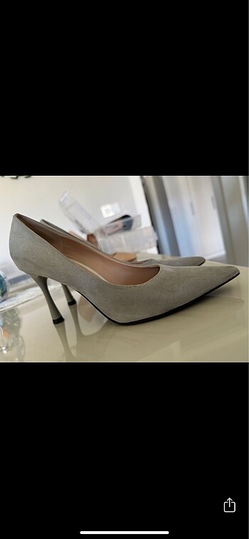 38 Beden Gri stiletto