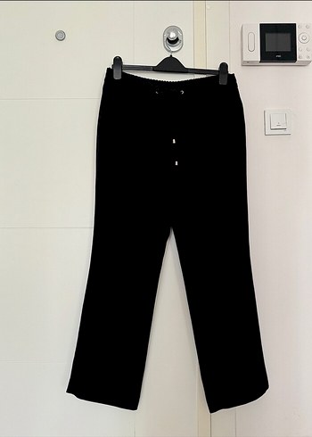 Siyah Bol Kesim Kumaş Pantolon - Görsel 2