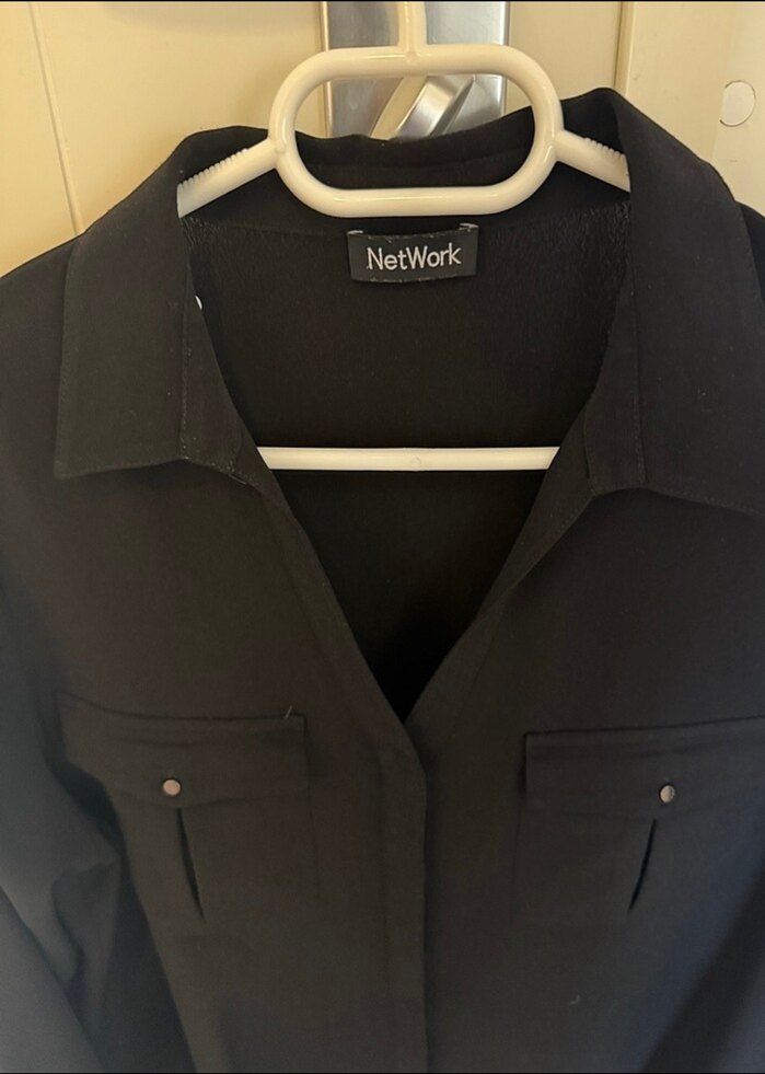 Düğmeli Siyah Kadın Uzun Kollu Gömlek - Görsel 2