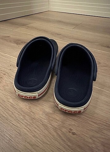 30 Beden Crocs Çocuk Terlik (30 Numara)
