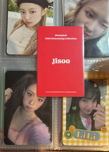 Jisoo 2022 welcoming collection