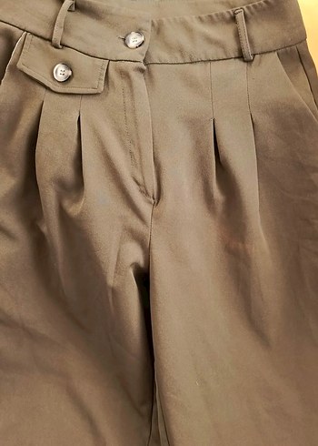 Diğer Kadın Pilili Rahat Kumaş Pantolon