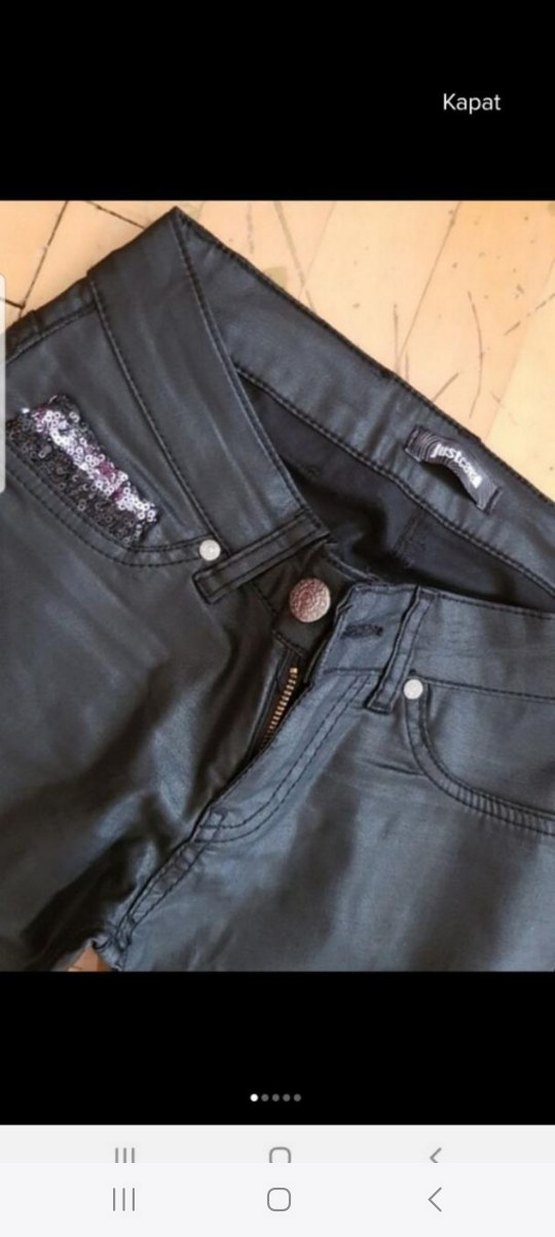 Düğmeli Siyah Baskılı Kadın Kot Pantolon - Görsel 4